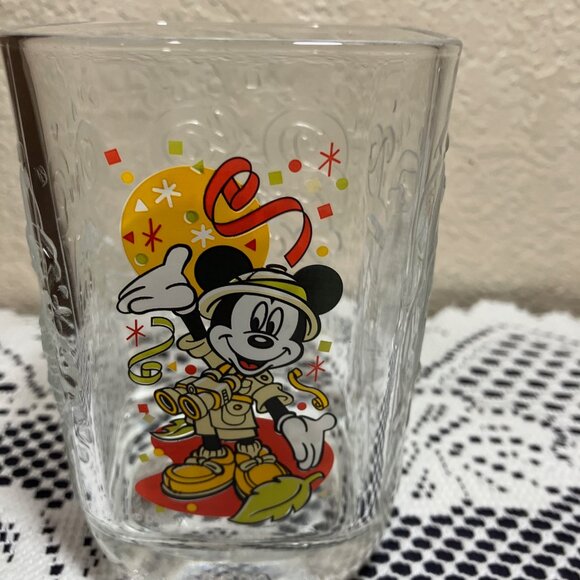 Set of 2 Vintage Walt Disney World 2000 Mickey Mouse Square Glasses. - Picture 2 of 3